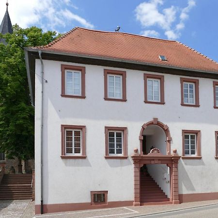 Hotel Garni Sebastian Kirrweiler  Buitenkant foto