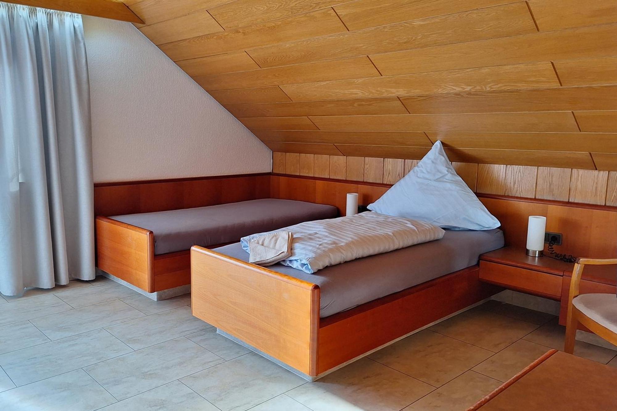 Hotel Garni Sebastian Kirrweiler  Buitenkant foto