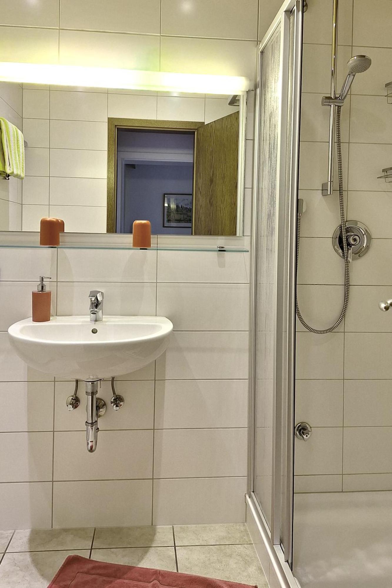 Hotel Garni Sebastian Kirrweiler  Buitenkant foto