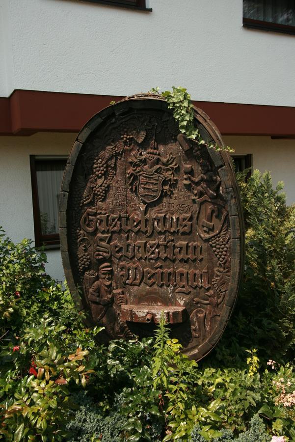 Hotel Garni Sebastian Kirrweiler  Buitenkant foto